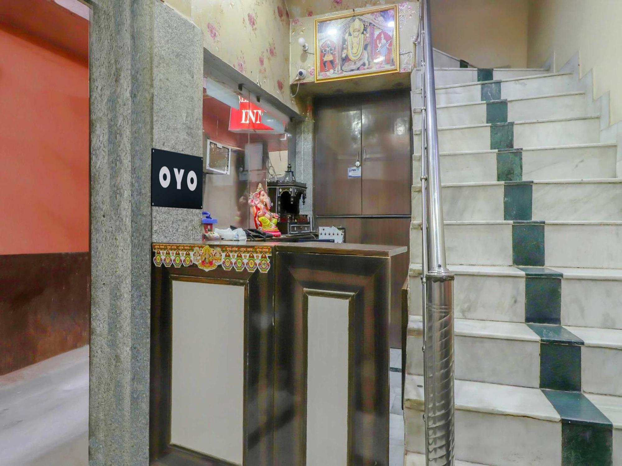 نيودلهي Oyo Flagship 81569 The Red Rose Inn المظهر الخارجي الصورة